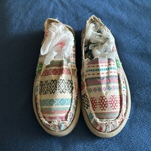 listing-status-banner